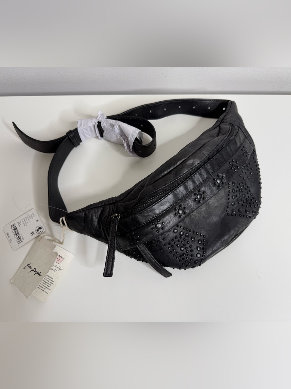 Free People Ana Adorned Sling Bag Black Leather Studded NWT $98 - Picture 2 of 7